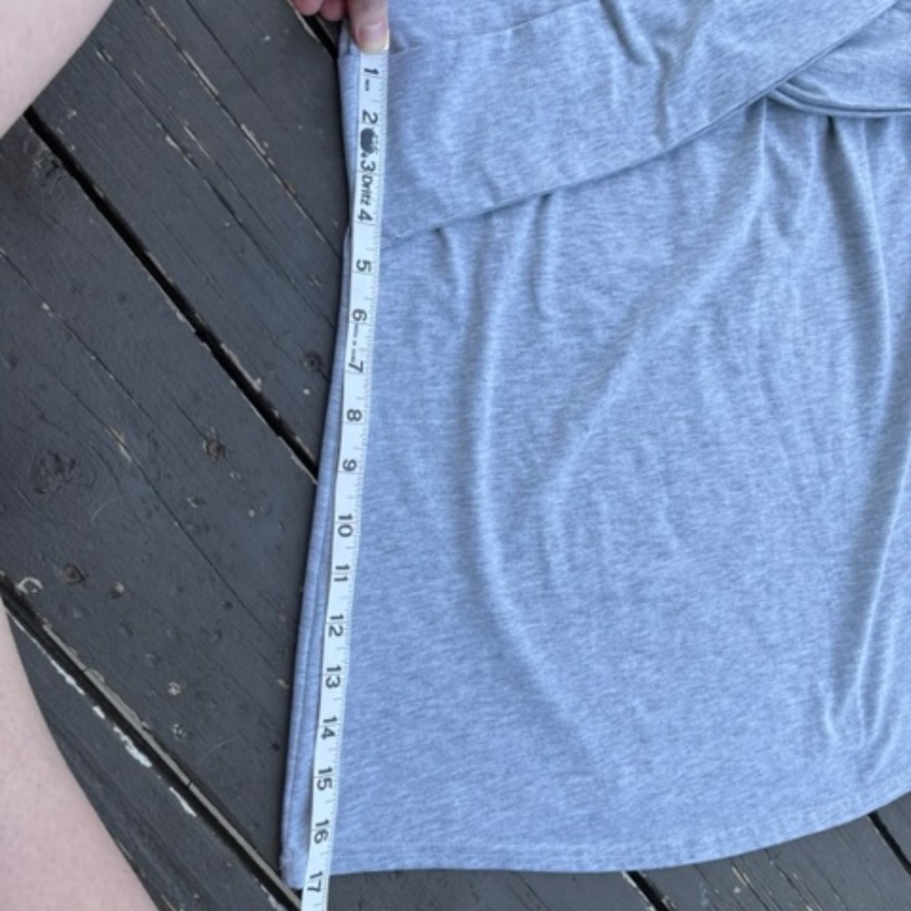 Gray Top - Picture 5 of 9